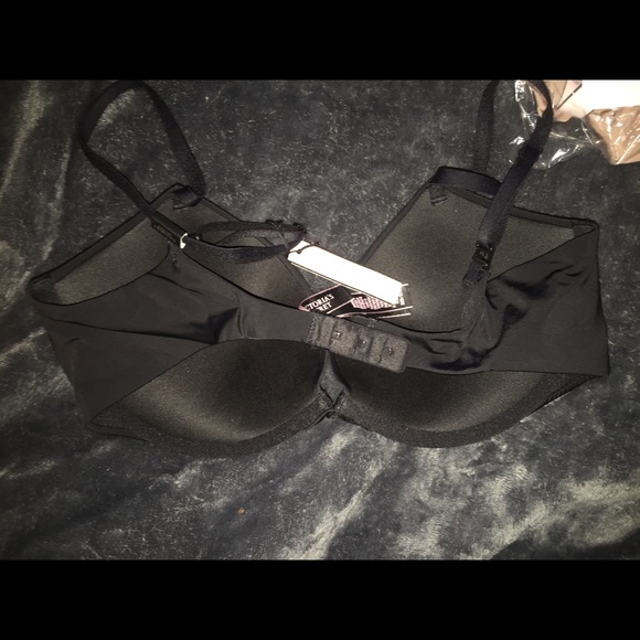 32D black victoria secret bras - Picture 3 of 3